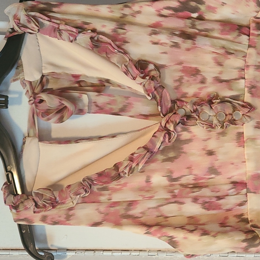 Dress - Picture 2 of 6